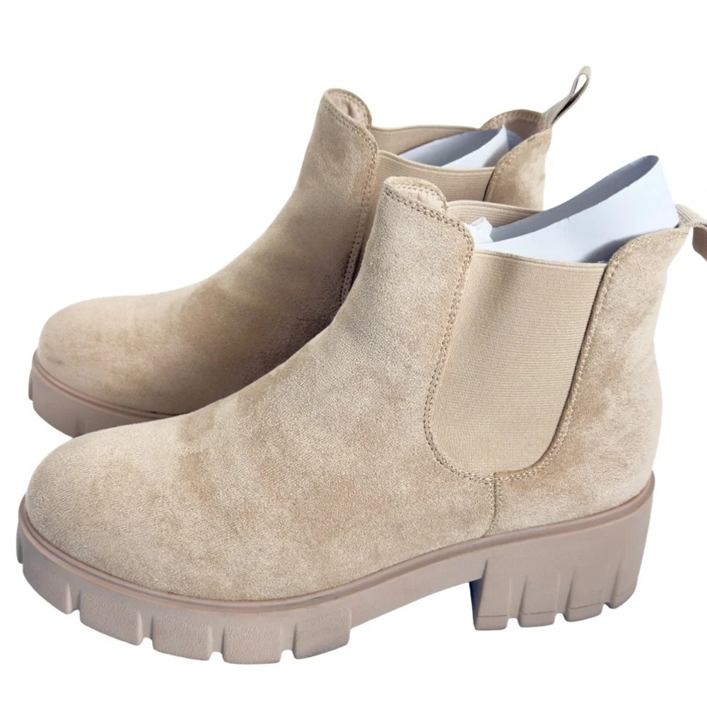 New Sasha Cushionaire Chelsea Vegan Tan Boot Sz 10